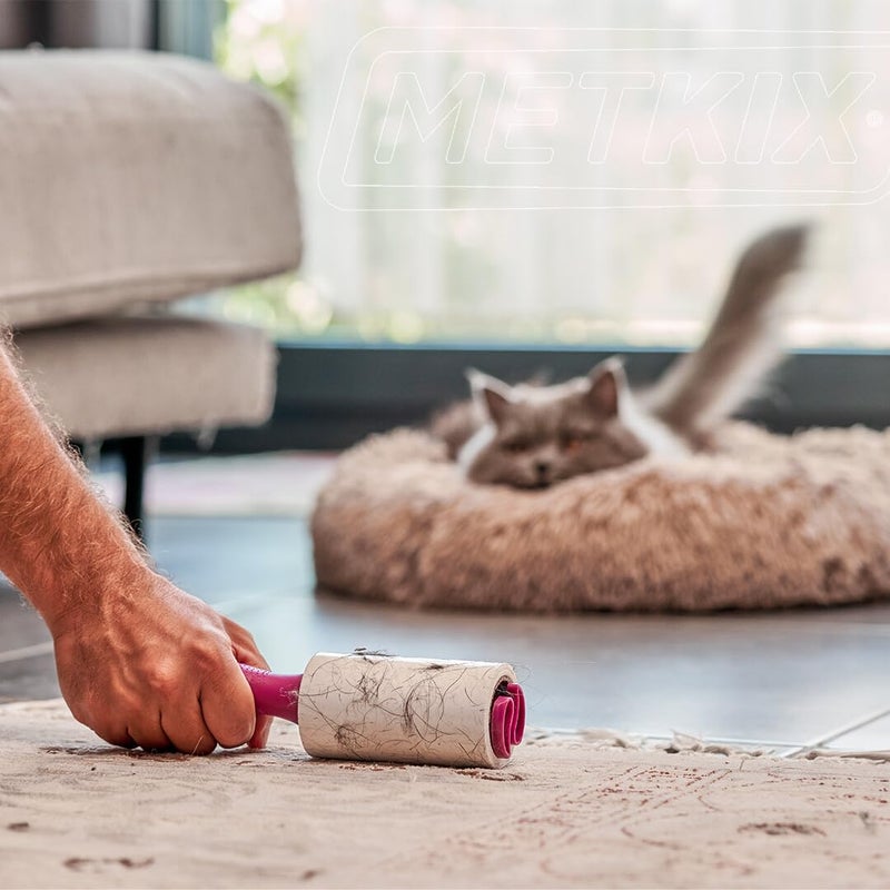 Metkix Lint Rollers for Pet Hair Extra Sticky | Protective Covers | Mega 600 Sheets Dog Cat Pet Hair Remover | Lint Roller for Clothes Sofa Bed Carpet and More | Lint Roller Refills - Image 3